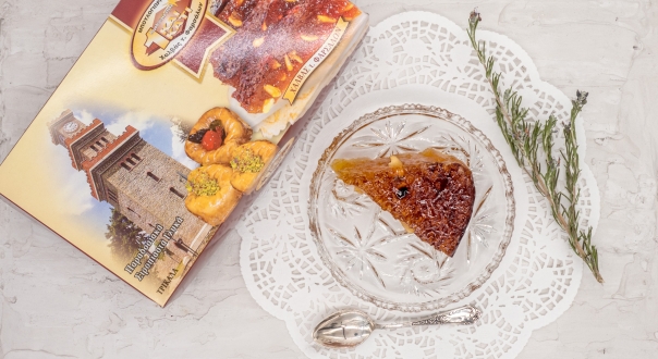 1 και ΚΑΤΙ ΜΠΟΥΛΟΓΙΩΡΓΟΣ παραδοσιακός χαλβάς φαρσάλων 1 και ΚΑΤΙ ΜΠΟΥΛΟΓΙΩΡΓΟΣ παραδοσιακός χαλβάς φαρσάλων